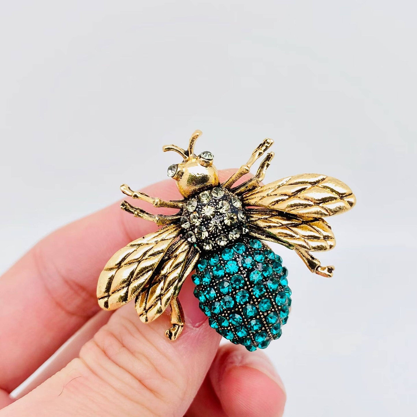 Broche à linge en forme d'abeille en strass en métal: Vert